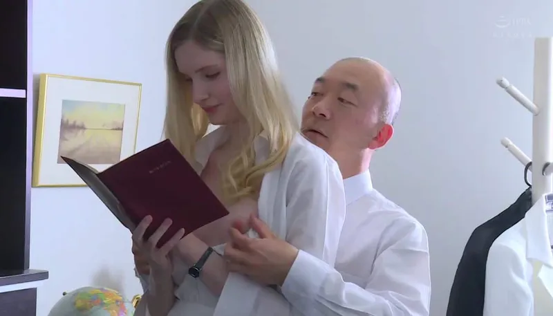 Người vợ chấp nhận làm em người yêu cho đối tác của anh xã để trả nợ